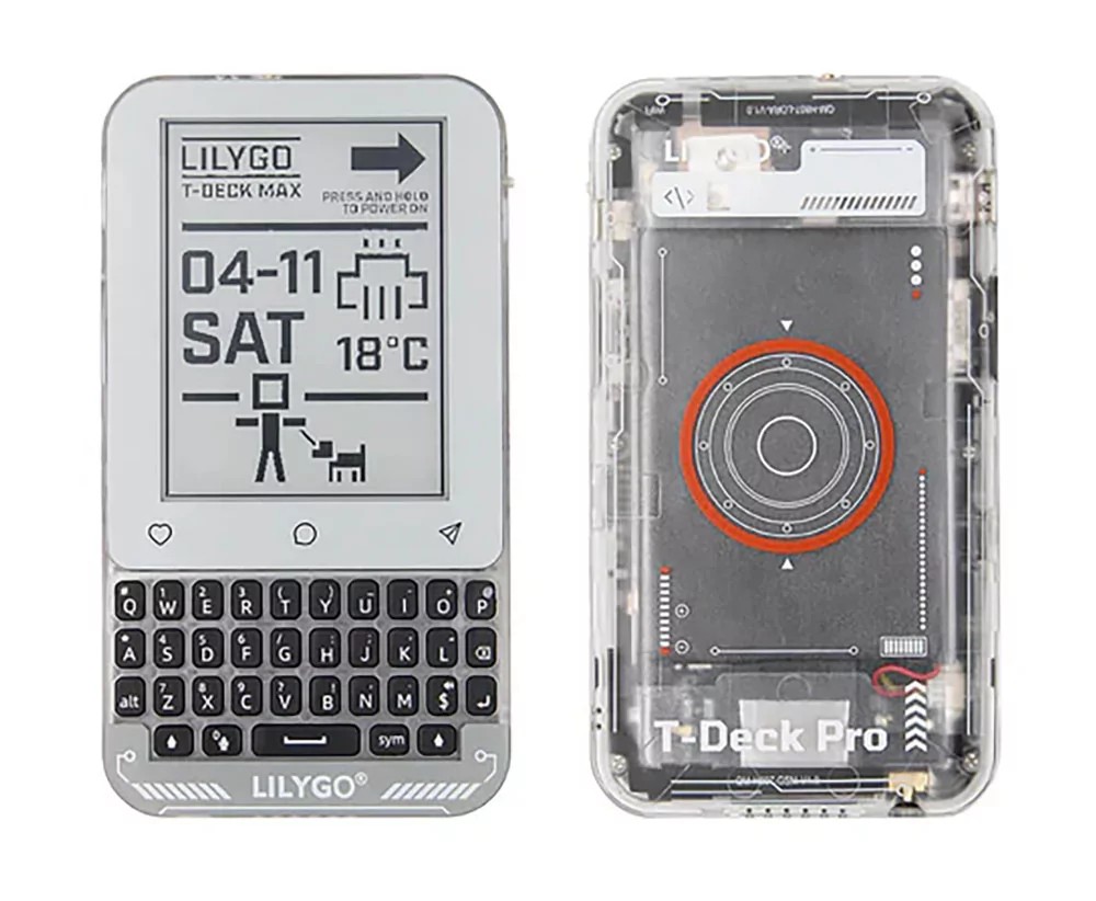 The device is based on an ESP32-S3 board, which limits its functionality—in practice, it can only be used for messaging and data exchange.
