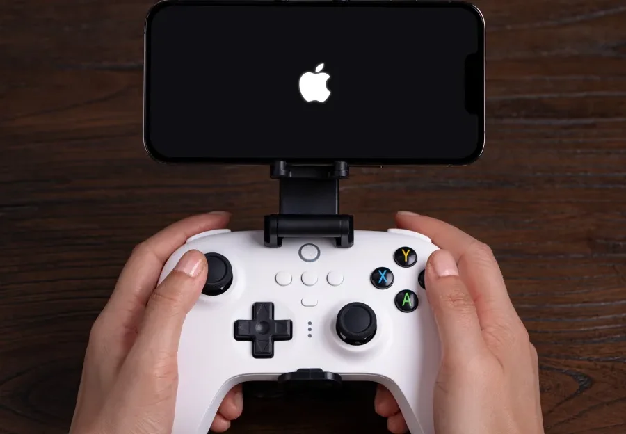 Apple’s Rumored iPhone Controllers Could Arrive Under the Beats Brand