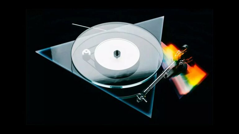 Pro-Ject player from the far side of the moon 9 Pro-Ject player from the far side of the moon
