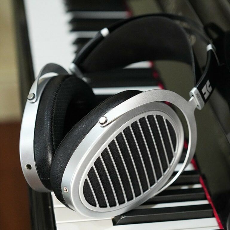 HIFIMAN Ananda Nano: open magnetic planar headphones with stealth magnets 1 HIFIMAN Ananda Nano