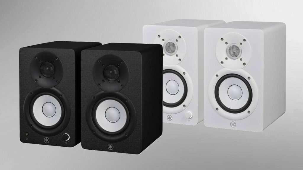 YAMAHA desktop systems in two sizes