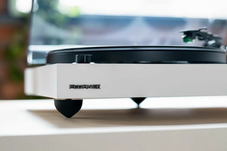 Fluance RT81 vinyl player has been updated to version