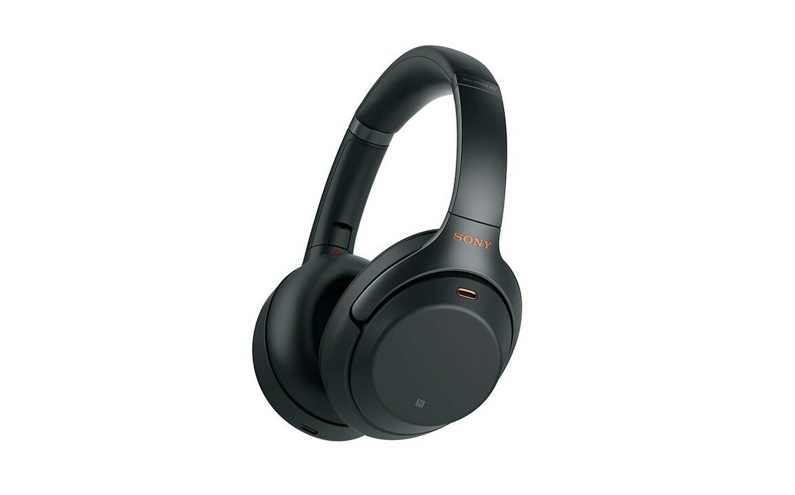 Sony WH-1000XM4: Legendary Japanese headphones