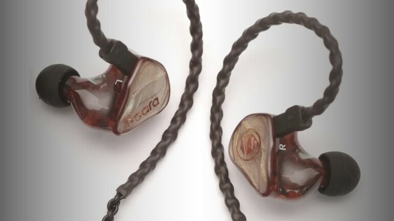 Kontinum Soara: Union of 3 balanced armature drivers and 1 dynamic driver 27 Kontinum Soara