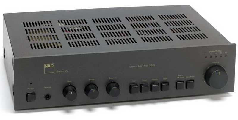 NAD 3020 (1978).jpg NAD 3020 (1978).jpg