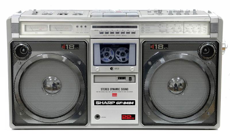 sharp gf 9494 1980.jpg