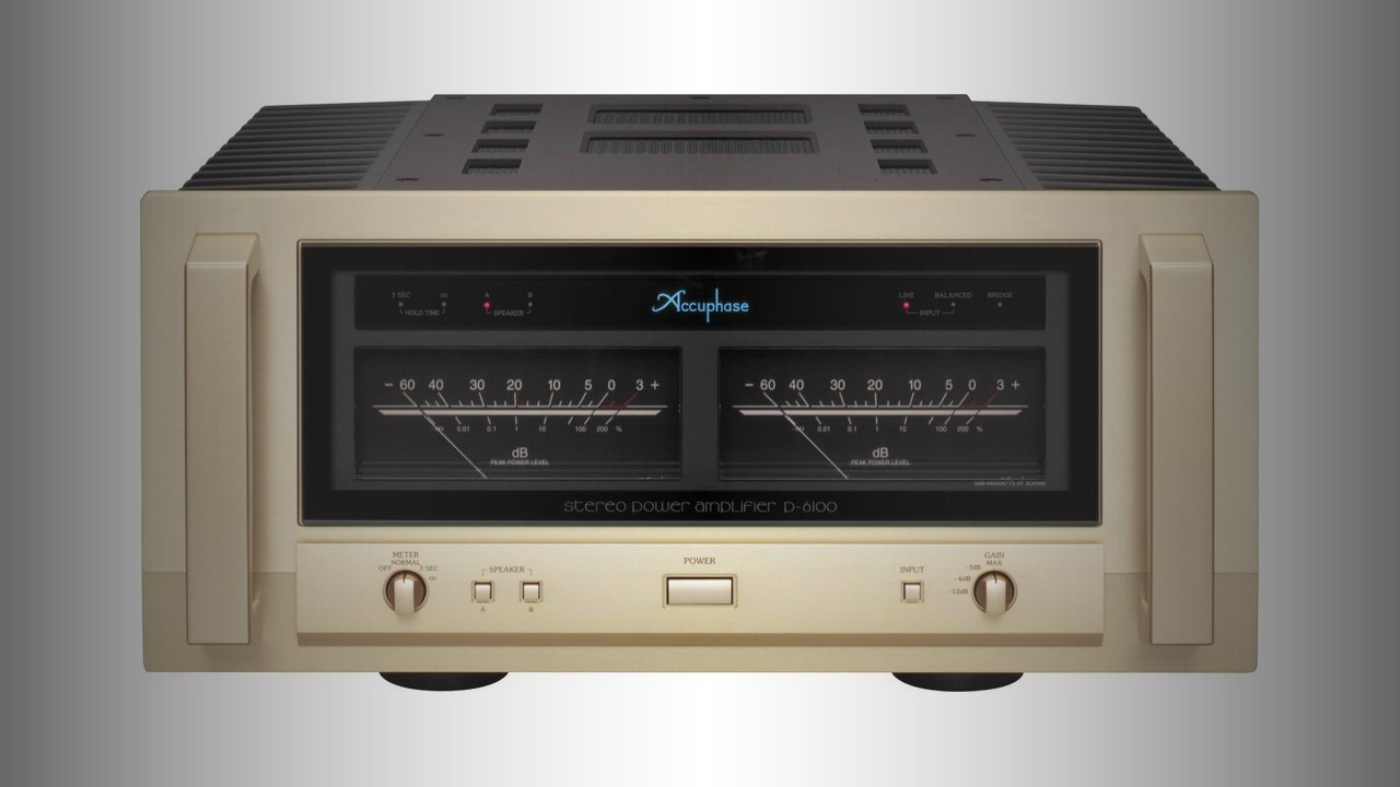 Accuphase P-7300