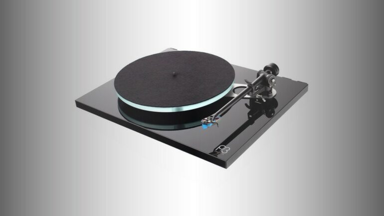 Rega Planar 3: Classic award-winning record player 2 Rega Planar 3