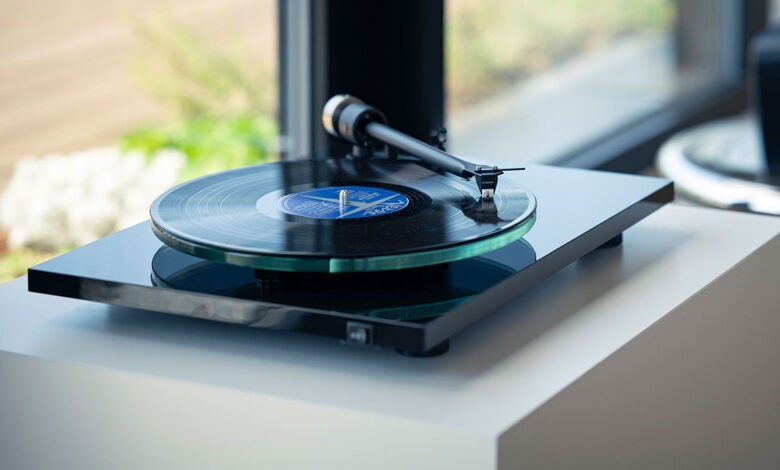 The new Pro-Ject T2 Super Phono is the complete audiophile package 6 Image 4