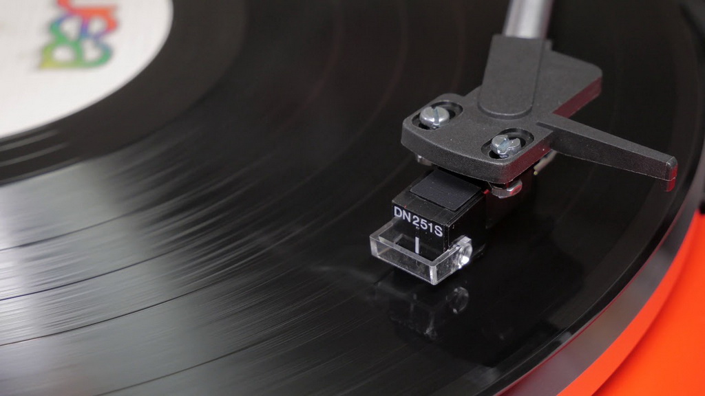 dual cs 440 red 322.jpg