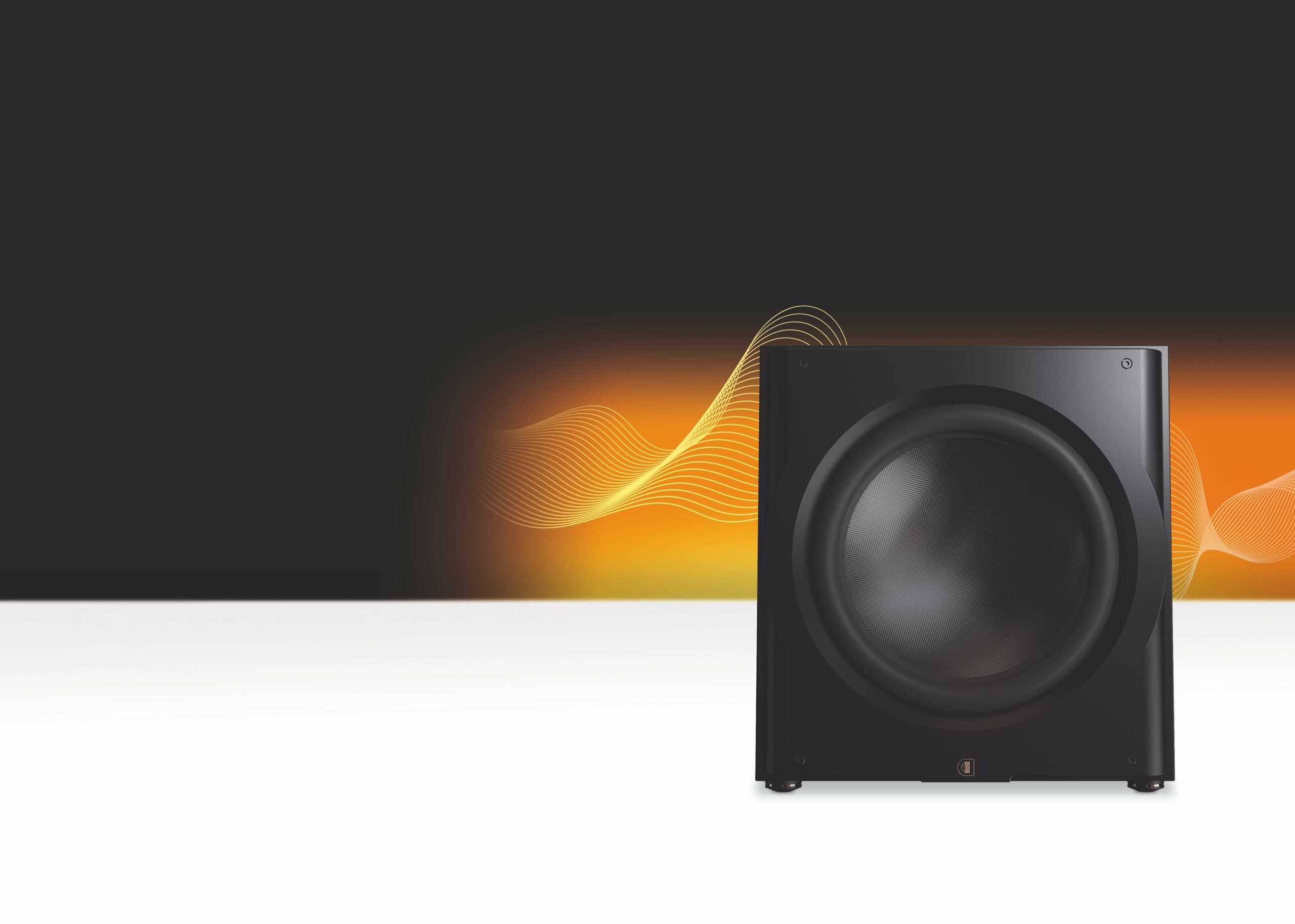 Marantz CINEMA 30: A Flagship AV Receiver Built for Ambitious Home Theaters 12 Marantz CINEMA 30 AV receiver in a home theater equipment setup