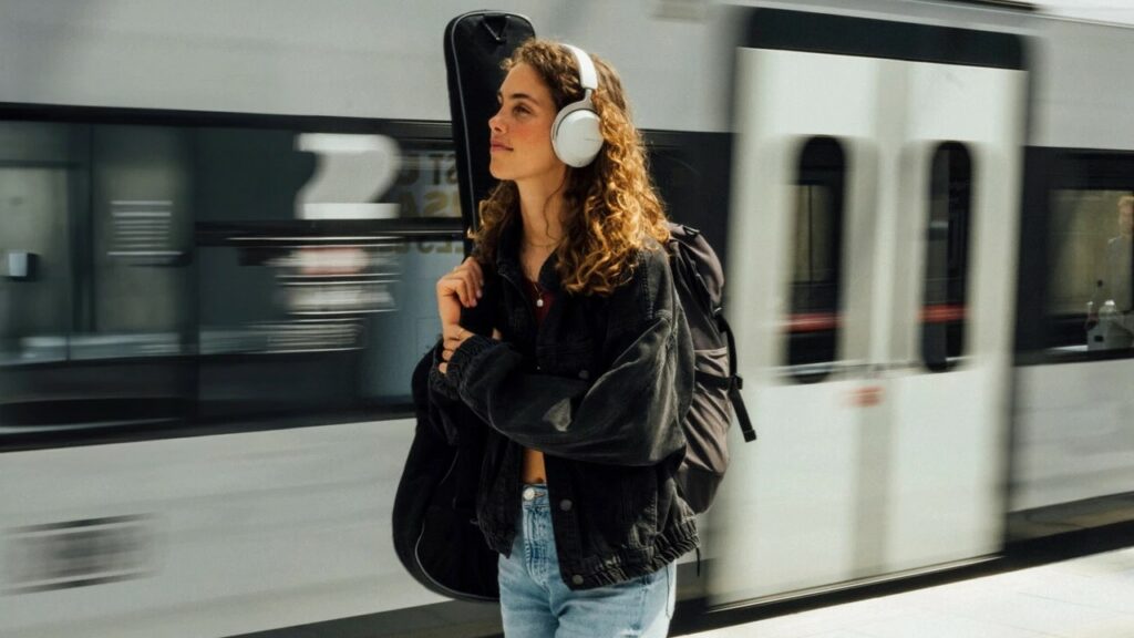 Beyerdynamic Amiron 100 and 300 and Aventho 300 on display at IFA
