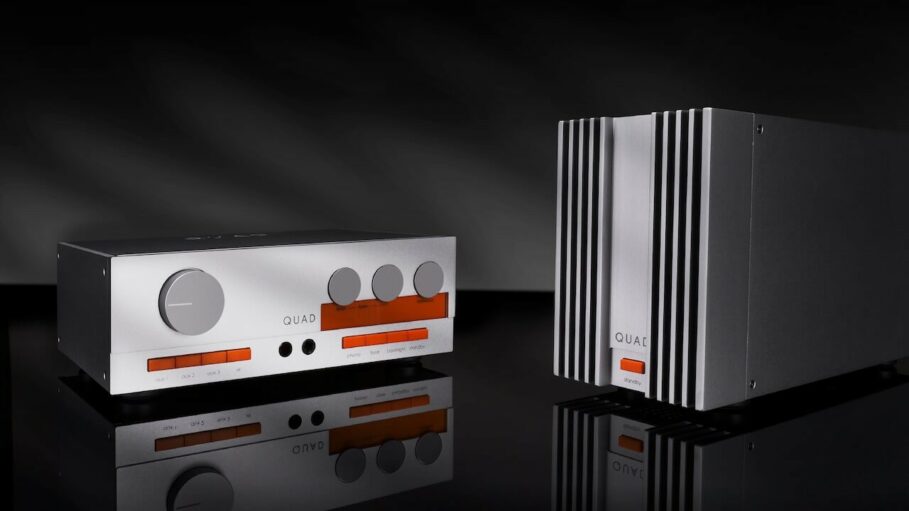The Quad 33 preamplifier and 303 power amplifier have been reintroduced in an updated version 6 Quad preamplifier 33 and power amplifier 303