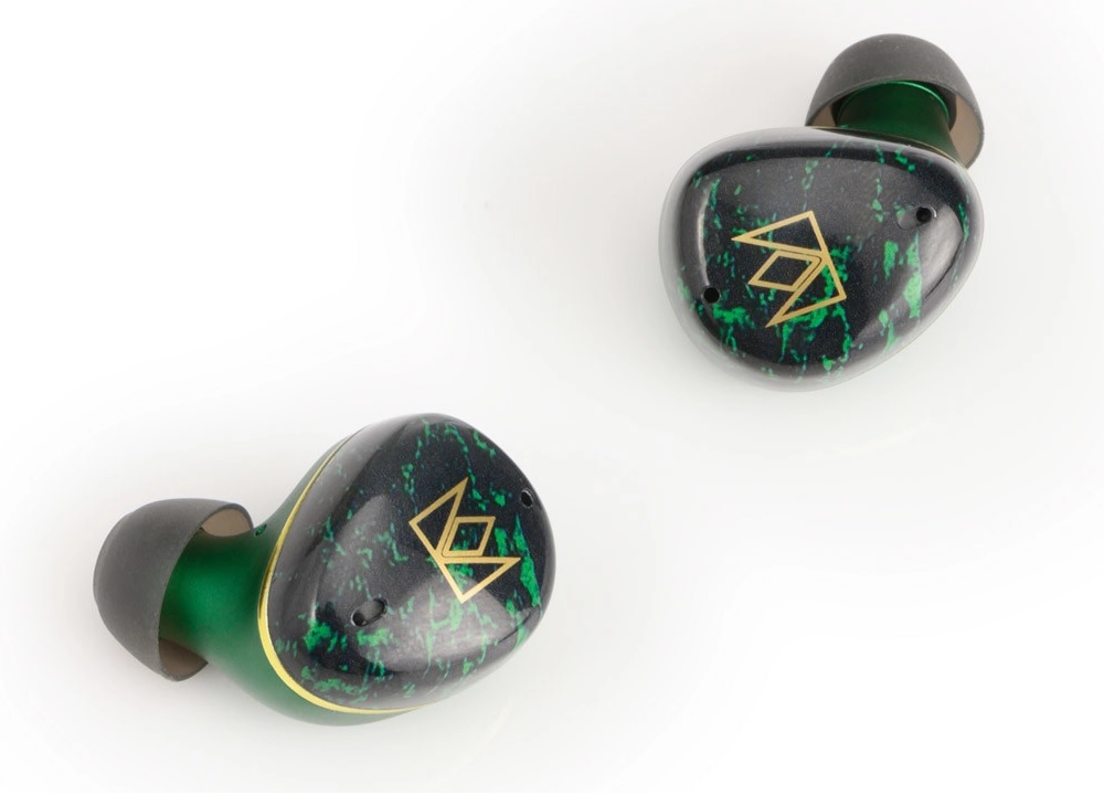 20241128203344 2024 11