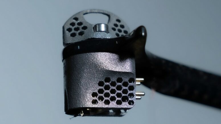 Wilson Benesch Tessellate Ti: Turntable components crafted to meet the highest standards 20 Wilson Benesch Tessellate Ti
