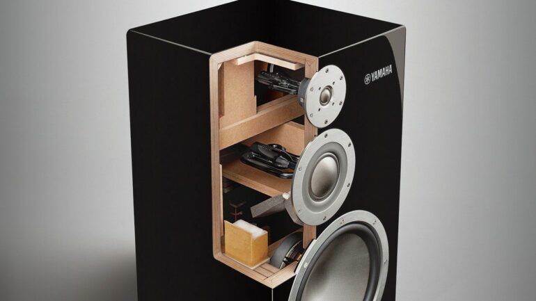 Yamaha NS-777: Uncompromising three-way floor-standing speakers 4 Yamaha NS-777