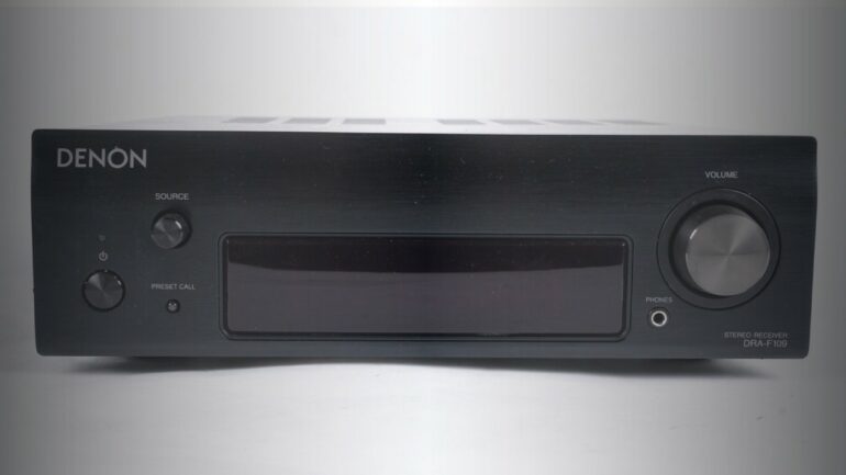 Denon DRA-F109: Stereo receiver boasting a wide range of functions 23 Denon DRA-F109