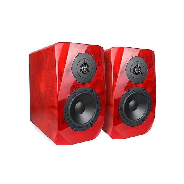 Musician Knight 1: Elegantly crafted bookshelf speakers 2 High frequencies are reproduced by a 28-core silk diffuser with a special adhesive coating, which adds sophistication and purity to the sound.