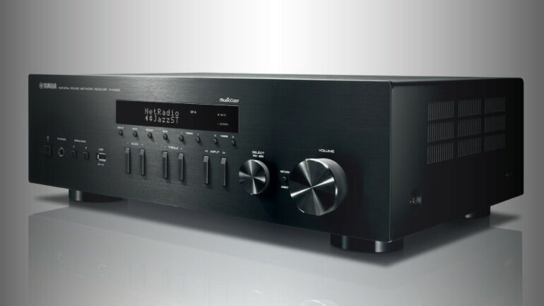 Yamaha R-N402: A stereo receiver that seamlessly blends classic sound quality with modern features 11 Yamaha R-N402