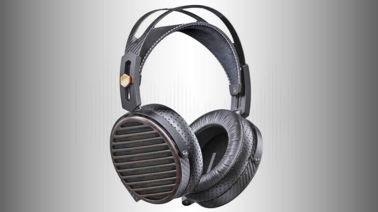 FiiO FT7: A High-End Audio Marvel Debuts at Bristol HiFi Show 26 FiiO FT7: A High-End Audio Marvel Debuts at Bristol HiFi Show