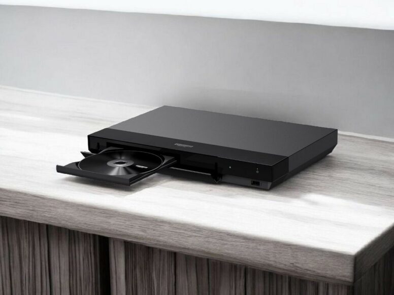 Sony launches a simpler version of the UBP-X700 UHD Blu-ray player 18 Sony launches a simpler version of the UBP-X700 UHD Blu-ray player