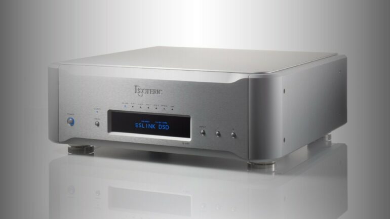 Esoteric P-02X: Flagship CD/SACD Transport 6 Esoteric P-02X: Flagship CD/SACD Transport