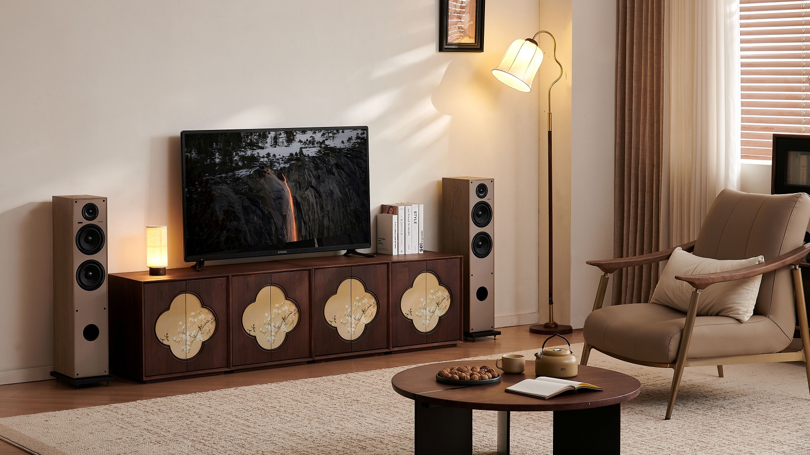 20250825163758 2025 08