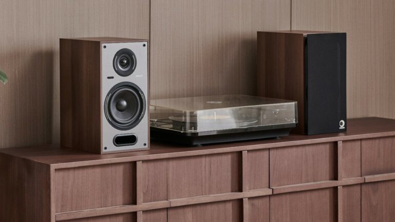 Elipson Horus Active BT Series: Elegant Wireless Speakers with Vinyl & TV Support 32 Elipson Horus 6B Active BT and 11F Active BT