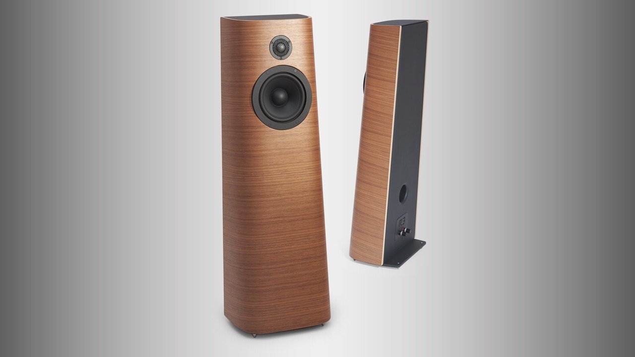 Davone Reference Three: two-way floor standing speaker with beryllium tweeter