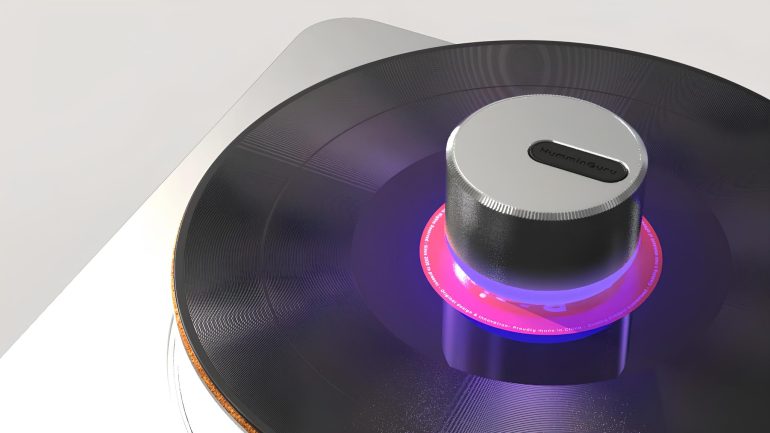 HumminGuru LUMI Record Stabilizer Combines Record Puck, Strobe Speed Test, and LED Lights 59 humming