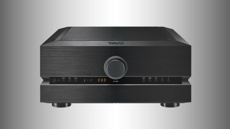 TAD A1000: Impressive Integrated Amplifier with Symmetrical Class D Design 53 TAD A1000