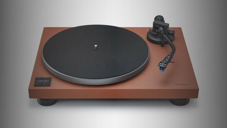 Technics SL-40CBT: Modern Direct-Drive Turntable with Wireless Audio 50 Technics SL-40CBT