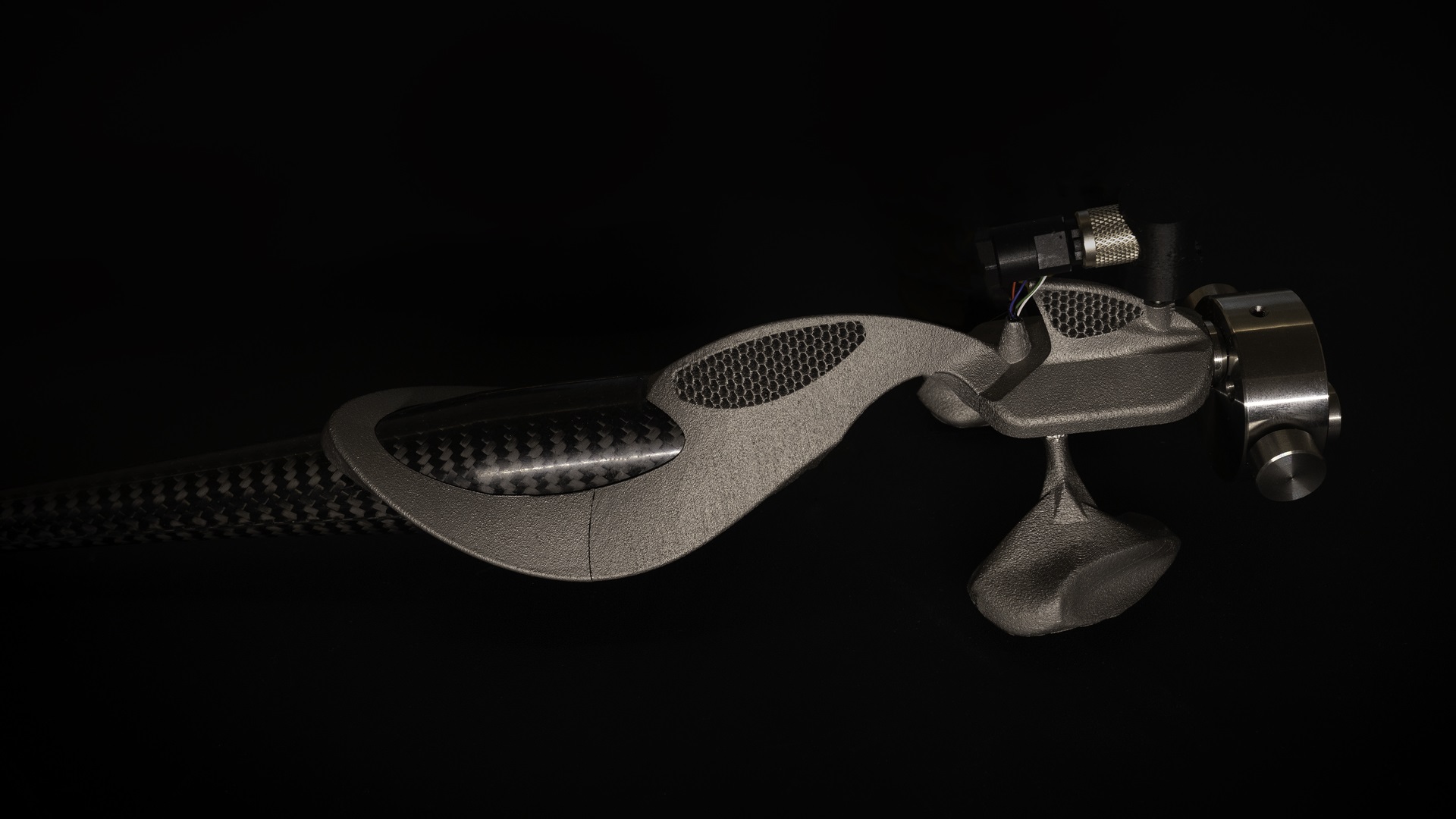 20251007122913 2025 10