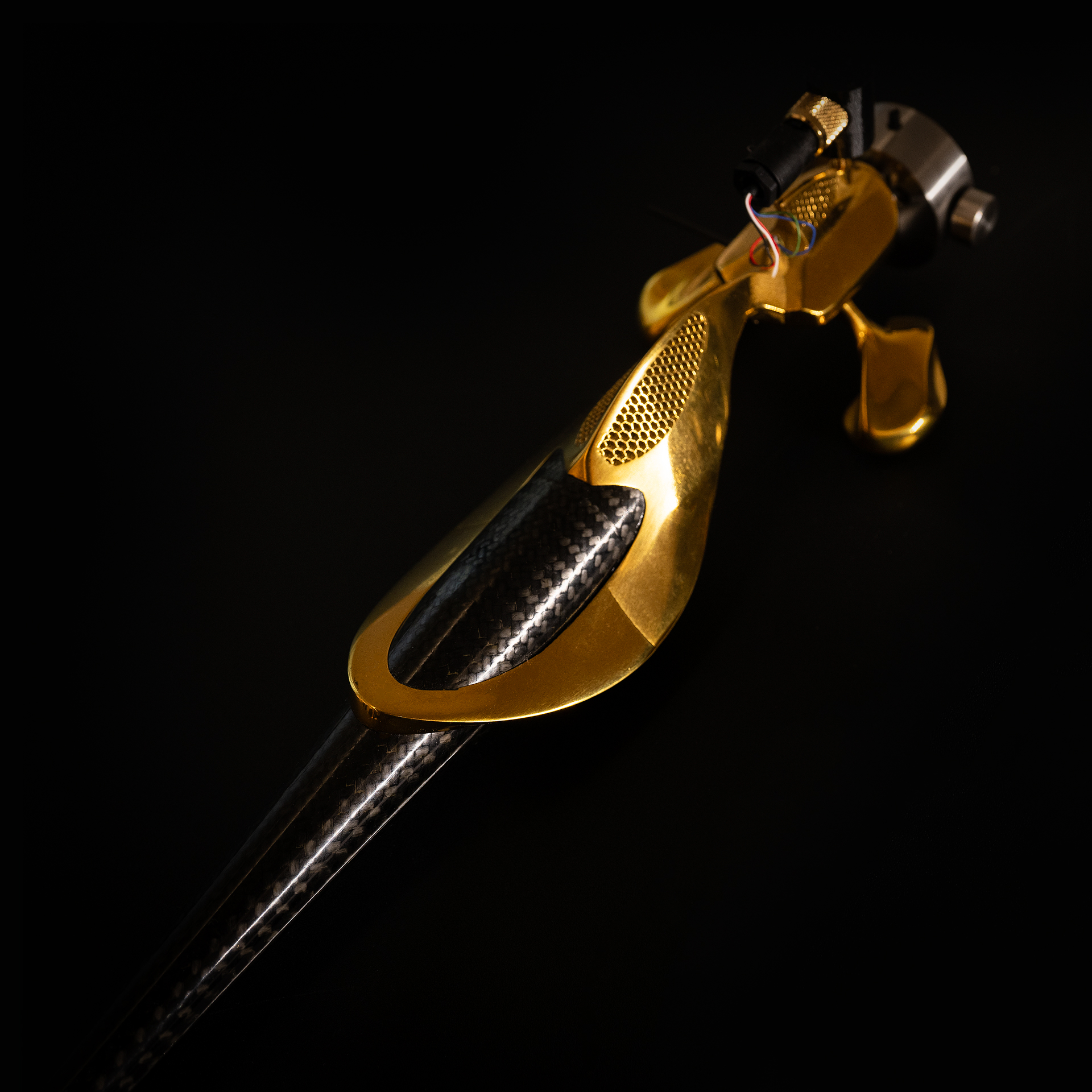 20251007122914 2025 10