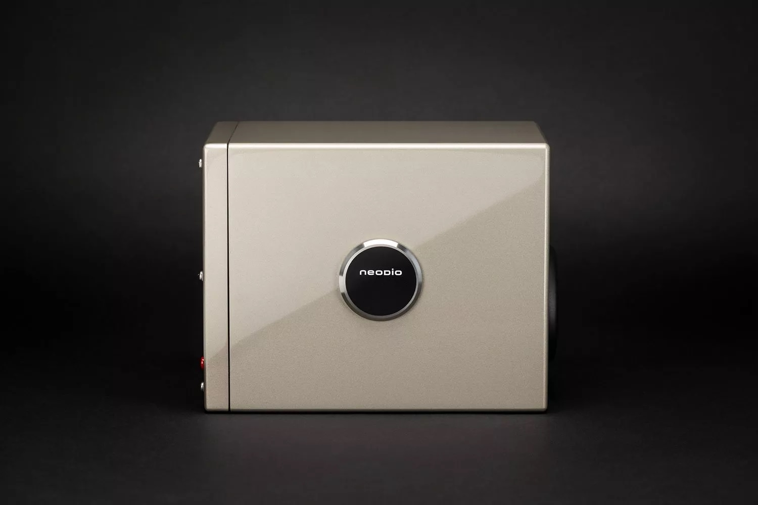 20251010162343 2025 10