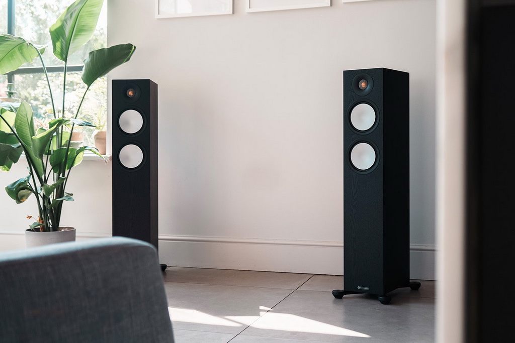 monitor-audio-bronze-300-7g-black-kolumny-podlogowe.jpg