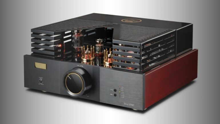 Cayin Soul 170C: High-End Tube Preamplifier with 8-Tube Circuit and Dual Feedback Control 48 Cayin Soul 170C: Tube preamplifier with IR remote control