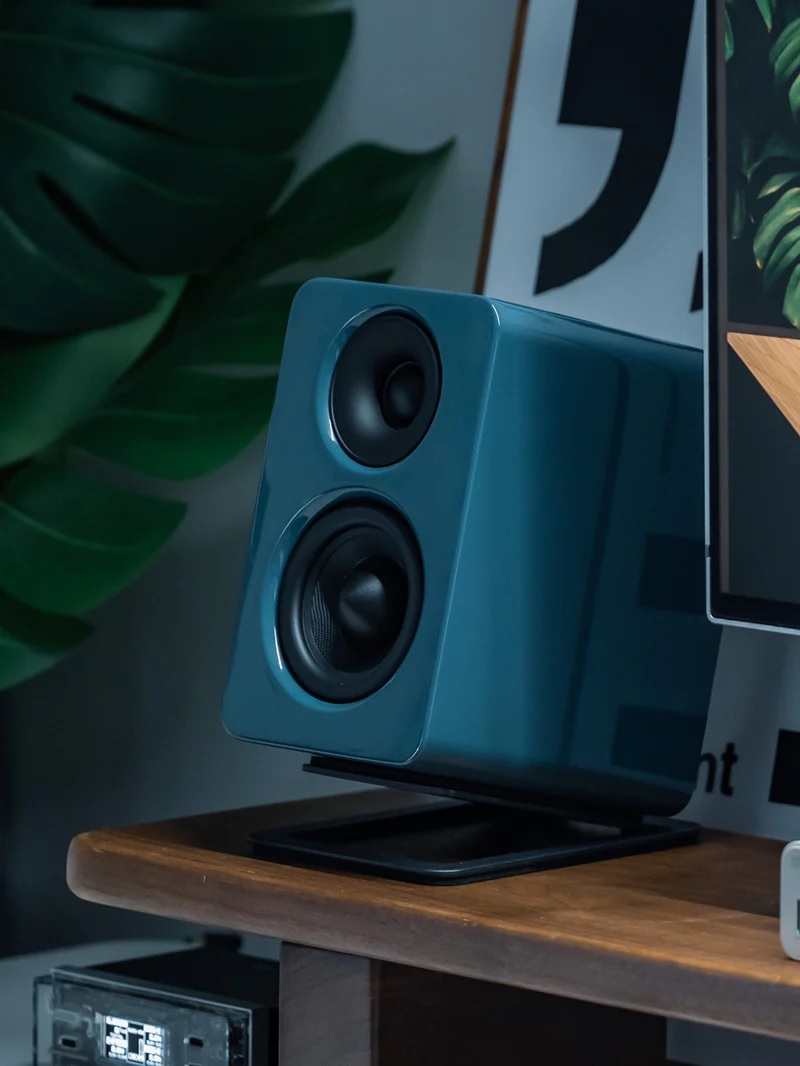 20251104115402 2025 11