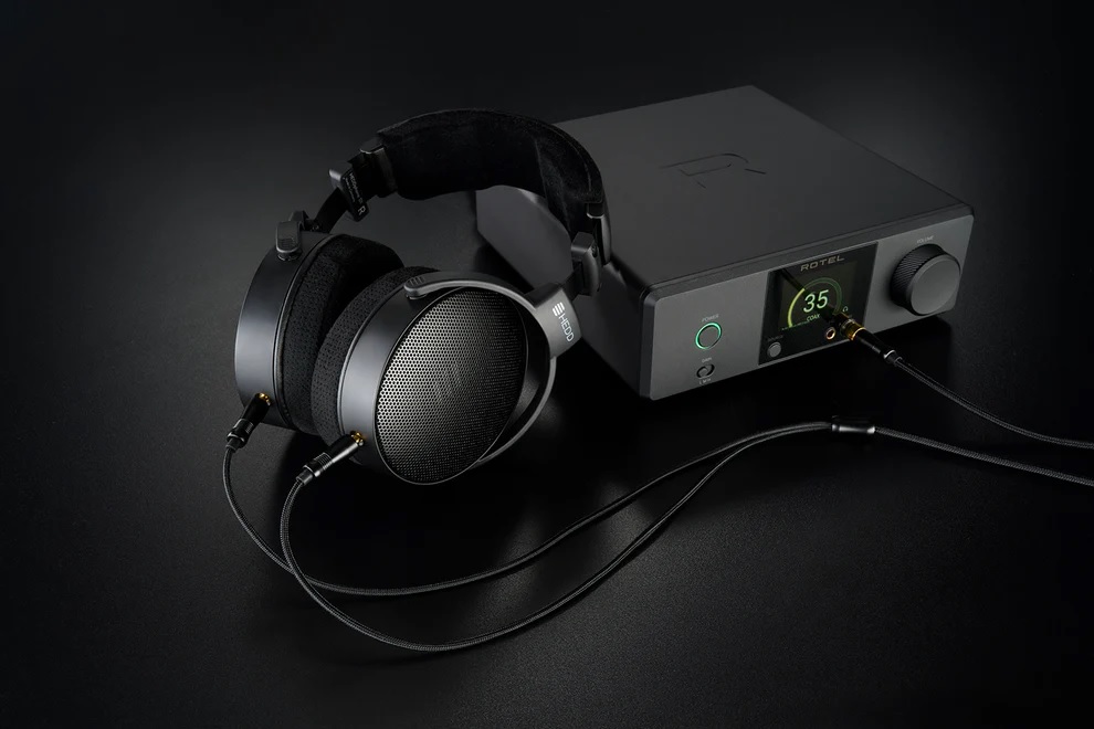 20251107082337 2025 11