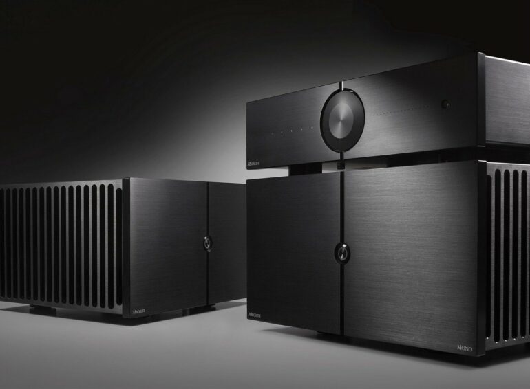Audio Analogue ABSolute PA Mono: 500W Class AB Reference Mono Power Amplifier