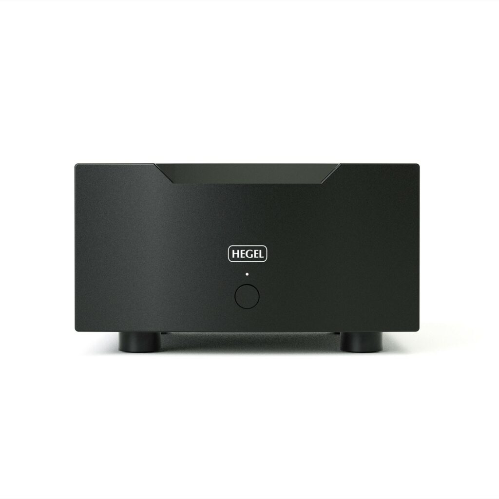 With the H30A, it makes almost no sense to talk about potent bass, 'attack' and dynamics. These are commonplace for Hegel's best amplifier. It will drive any high-end speaker with total and superior control at any volume.