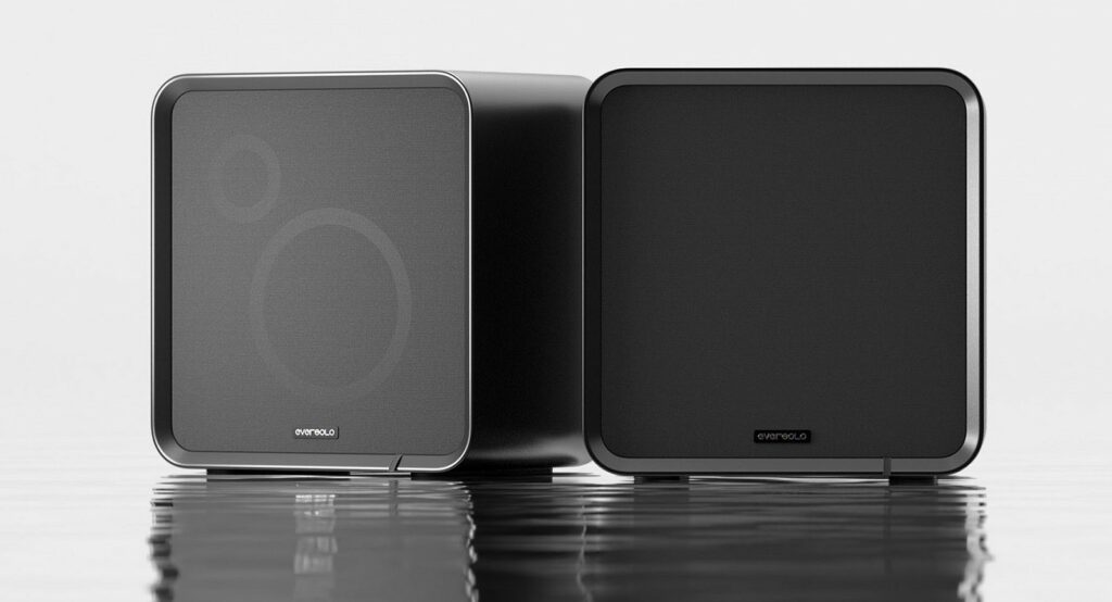 DALI Sonik or Eversolo SE100? Two Very Different Visions of Modern Hi-Fi 12 The Eversolo SE100 features a 25mm silk dome tweeter with a crossover frequency of 2.6kHz, paired with a 5.25-inch woofer with a paper pulp cone, both positioned behind an acoustically invisible magnetic grille.