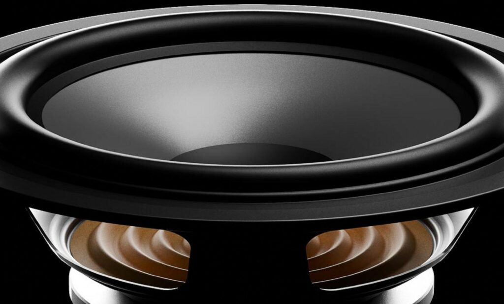 DALI Sonik or Eversolo SE100? Two Very Different Visions of Modern Hi-Fi 13 One of the SE100's standout features is its RTC (Rapid Transit Coil) engine, which features a high-purity, oxygen-free copper voice coil for fast transient response with abundant power.