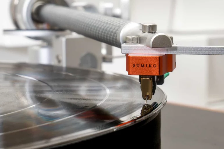 Sumiko Launches Oriole MC Cartridge, Handcrafted in Japan 5 Sumiko Oriole: A New Moving-Coil Cartridge With Shibata Precision