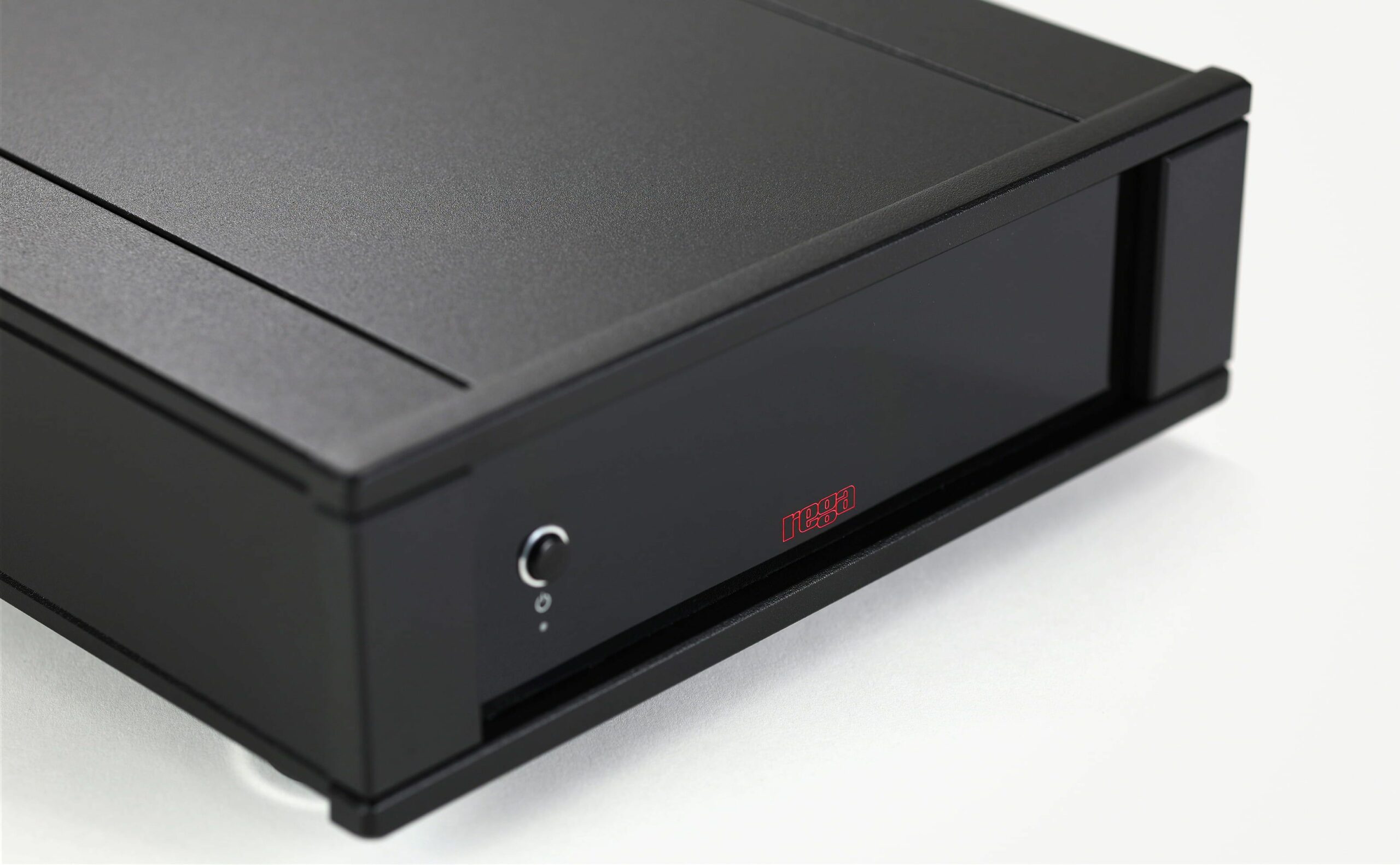 Rega AOS MC: A Focused Phono Stage for Moving-Coil Systems 11 Rega AOS MC moving-coil phono stage in black half-width enclosure