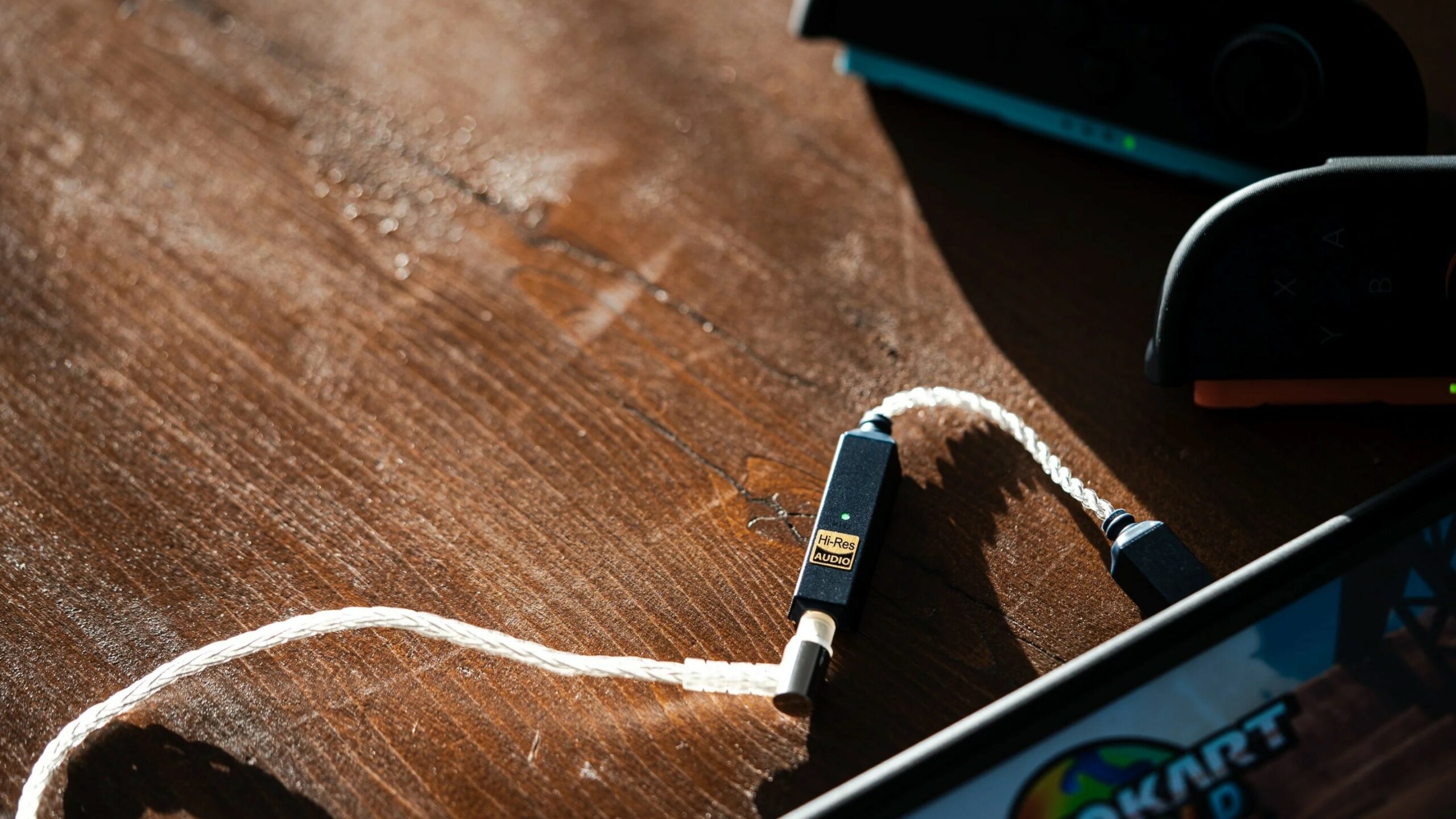  At 8% lighter and an impressive 29% lighter than its predecessor, the GoLink 2 is the smallest and lightest DAC iFi Audio has ever produced.