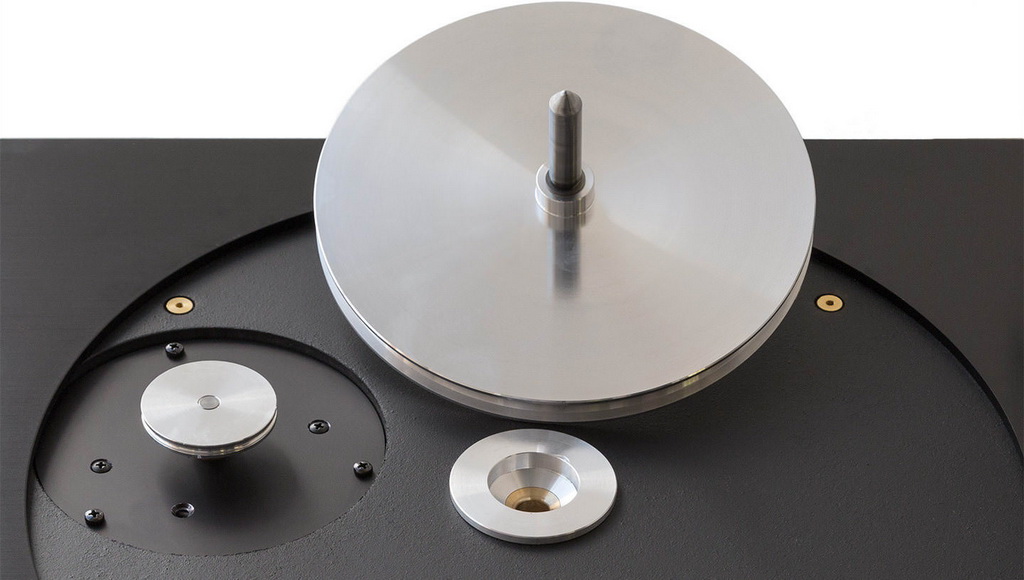 Ta Instruments 2000 T+A G 2000 R: German Audiophile Craftsmanship with Carbon Tonearm and ...