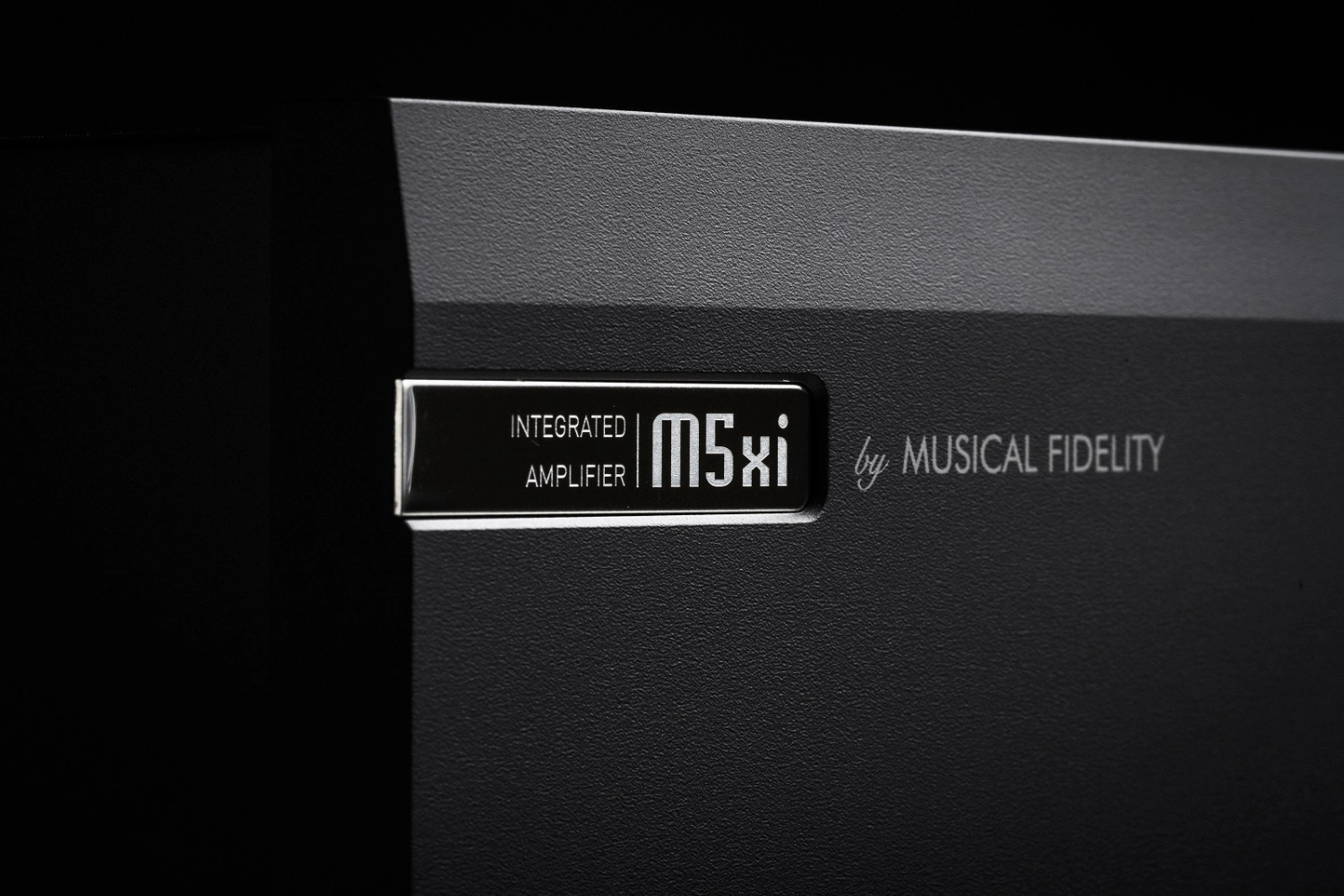 The Musical Fidelity M5xi blends Titan-inspired engineering with 160W per channel, HDMI eARC, a redesigned MM/MC phono stage, and high-res digital inputs—delivering powerful, precise, and versatile audiophile performance.