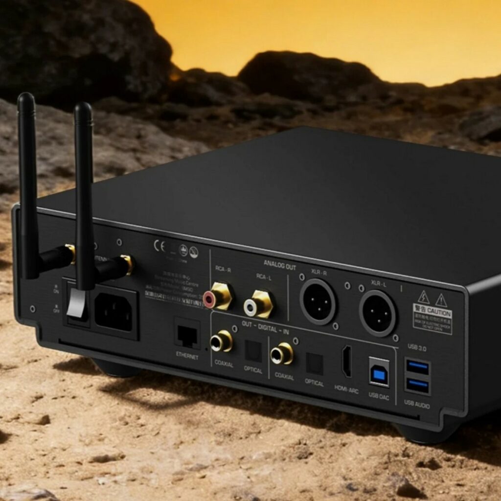 How to Connect and Configure a Music Streamer in a Hi-Fi System 10 The design utilizes a linear power supply with a 35W toroidal transformer. The analog output is built using OPA1612 operational amplifiers. Control is via a 4.96-inch touchscreen display with a 1080P resolution.