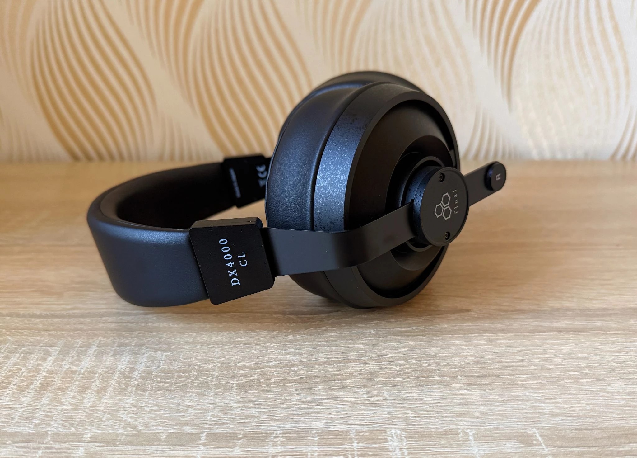 Final Audio DX4000CL Review: A Closed-Back Headphone for Serious Audiophiles 10 The paper-carbon drivers inside the DX4000CL create a warm, natural and highly immersive sound signature.